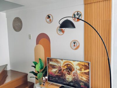 Chic 2BR Loft w/ Karaoke & Overlooking BGC view - Photo 6