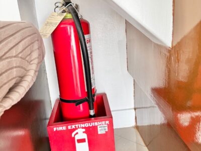 Chic 2BR Loft w/ Karaoke & Overlooking BGC view - Photo 23