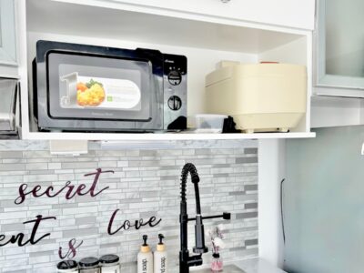 Chic 2BR Loft w/ Karaoke & Overlooking BGC view - Photo 29