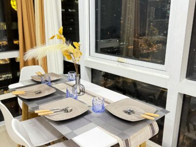 Cozy 2BR w/ Breathtaking View - Photo 25